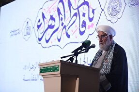 صحن حضرت زهرا(س) نشاندهنده عشق مردم به اهل بیت(ع) است