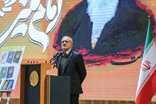 امام خمینی(ره) مصداق عینی تقوا، نظم و ظلم‌ستیزی بود