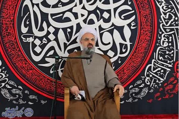 ارسالی // محفل شهدایی در دارابدین روشن؛ تجلیل از ۱۱ شهید والا مقام