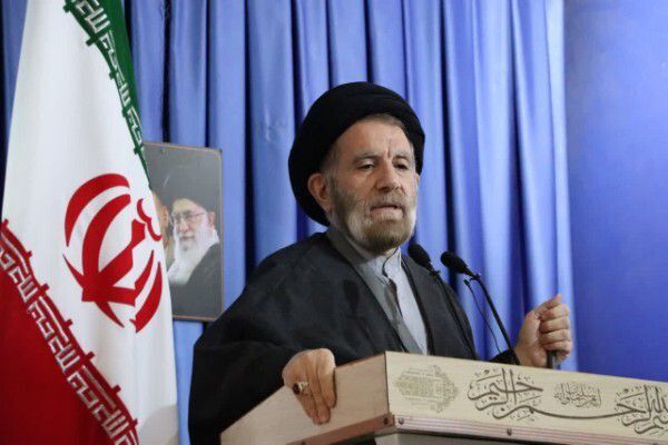 حجت‌الاسلام والمسلمین سیداحمدرضا نماینده ولی فقیه در لرستان