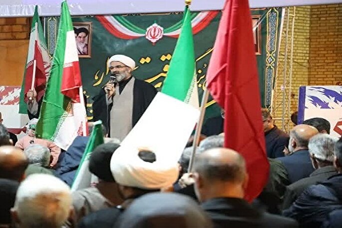 حضور پرشور مردم، دشمنان را ناامید و ناکام کرده است