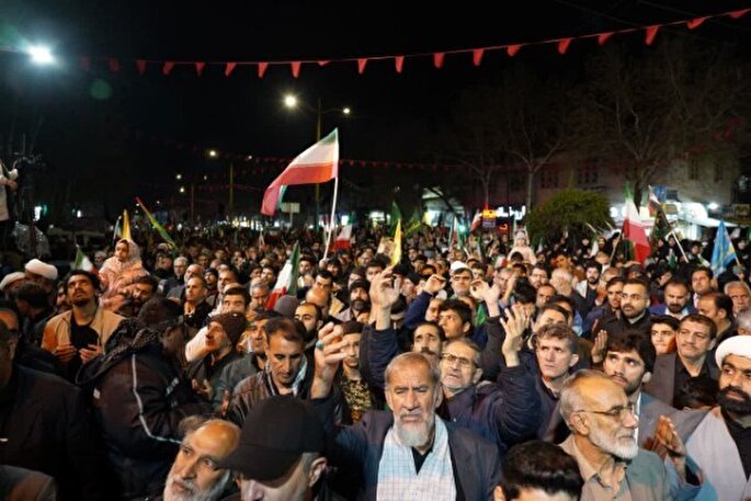 عکس | سی‌امین شب اجتماع عزاداران امام شهید در خرم‌آباد