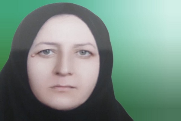 افسانه بهمنی، مدیر مدرسه علوم دینی خواهران شهید کریمیان