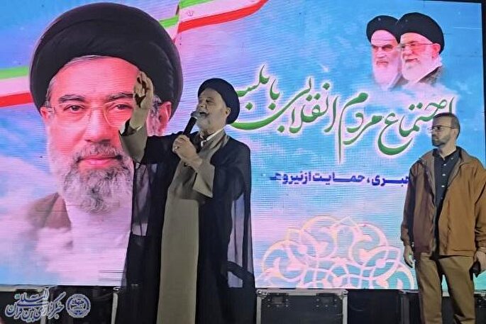 سی و یکمین شب اجتماع و راهپیمایی مردم بابلسر + عکس