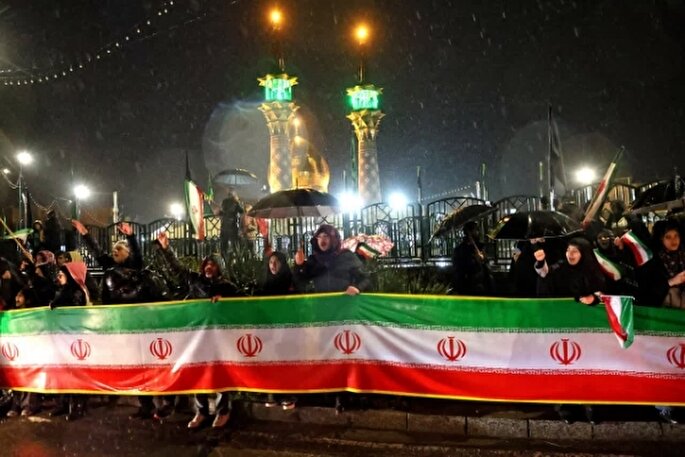 همه‌پرسی سال ۱۳۵۸ در ایران روزی از جنس «آری» بود