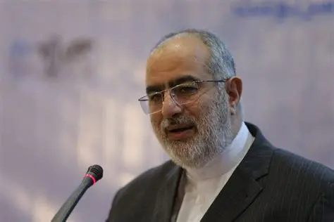 حسام الدین آشنا: تمدنسازان را تهدید نکنید! حسام الدین آشنا: تمدنسازان را تهدید نکنید!