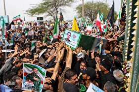 تشییع دریابان پاسدار شهید علیرضا تنگسیری در آبادان