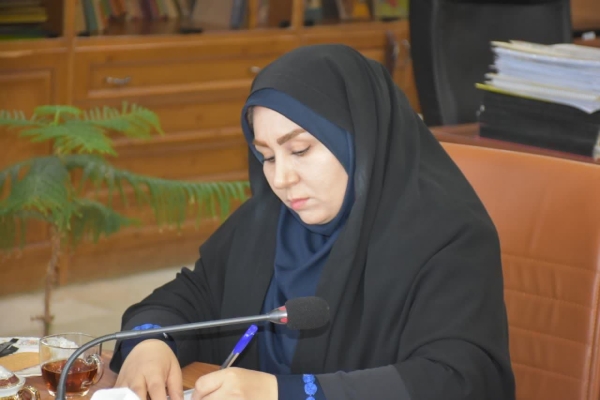 فاطمه ایرانی، مدیرکل امور زنان و خانواده استانداری لرستان
