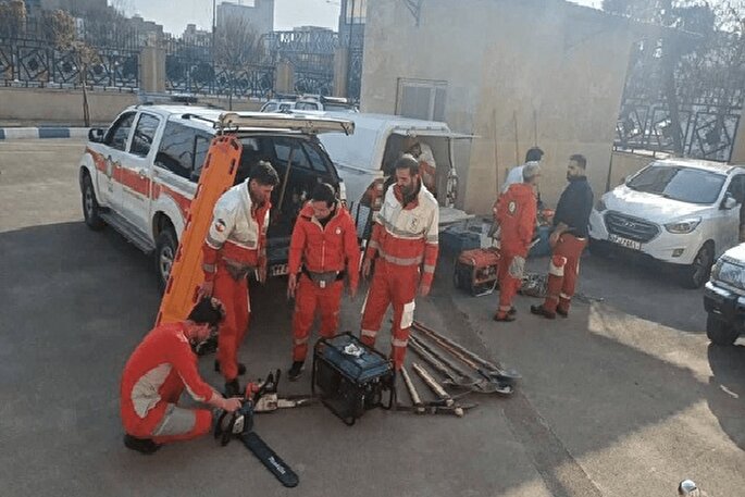 اعزام 3 گروه هلال احمر به مناطق مرزی اردبیل پس از اصابت پرتابه دشمن