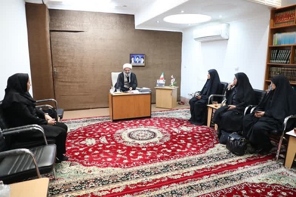 دیدار مشاور استاندار و مدیرکل دفتر امور زنان و خانواده استانداری سمنان با حجتالاسلام والمسلمین مرتضی مطیعی، نماینده ولیفقیه در استان دیدارمشاور استاندار و مدیرکل دفتر امور زنان و خانواده استانداری سمنان با حجتالاسلام والمسلمین مرتضی مطیعی، نماینده ولیفقیه در استان