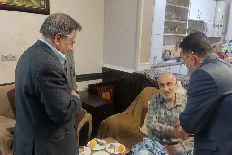 تجلیل از همیار کتاب، شیراز