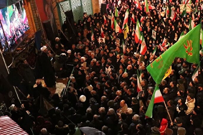 مردم ایران برای اثبات ذلت مستکبران مبعوث شده‌اند