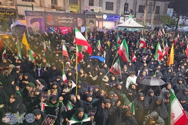 خیابانهای شهر بابلسر صحنه اتحاد ملت ایران همراه با باران بهاری خیابانهای شهر بابلسر صحنه اتحاد ملت ایران همراه با باران بهاری