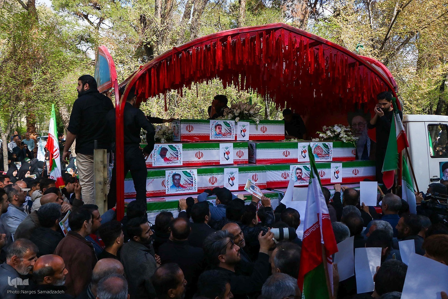 آمریکا و اسرائیل 251 بانو و دو مادر باردار را شهید کرد