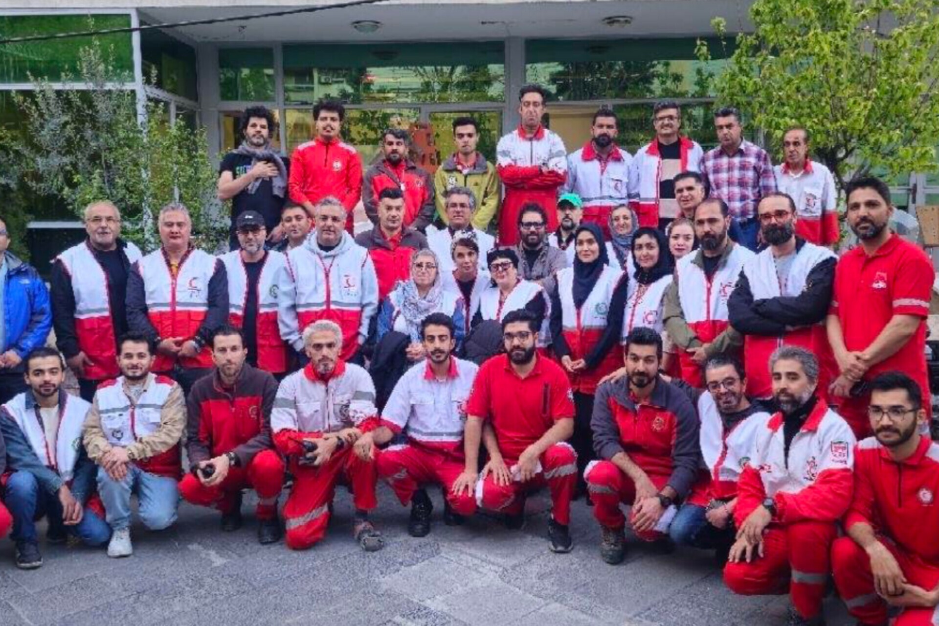 اعلام همکاری داوطلبان ستاد همیاری خانه سینما با هلال‌احمر