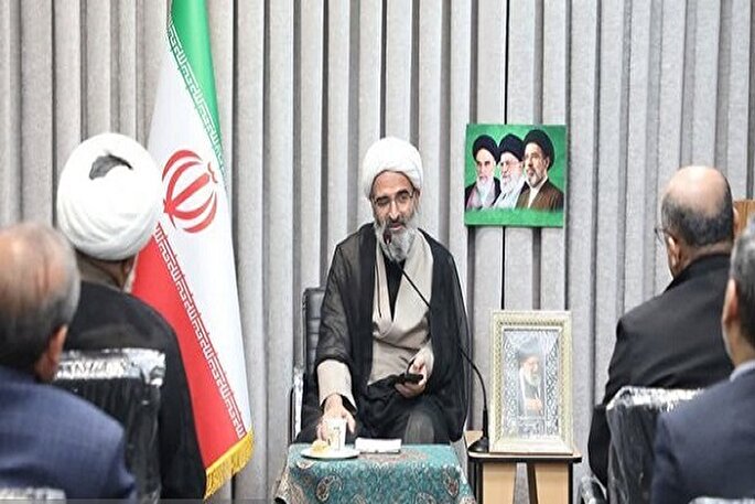 امروز تمام خیابان‌های ایران خط مقدم جنگ با دشمن است