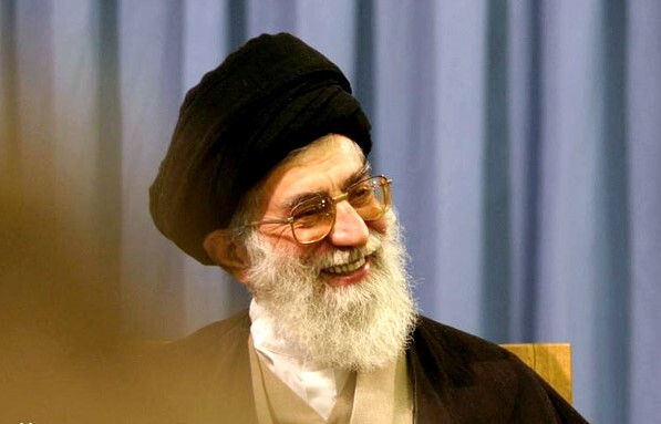 مساله‌ شهید و ایثارگرى، موتور حرکت جامعه است