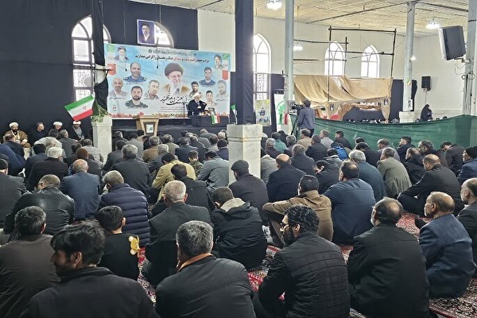 مراسم چهلم رهبر شهید و شهدای جنگ رمضان در دلبران برگزار شد + عکس