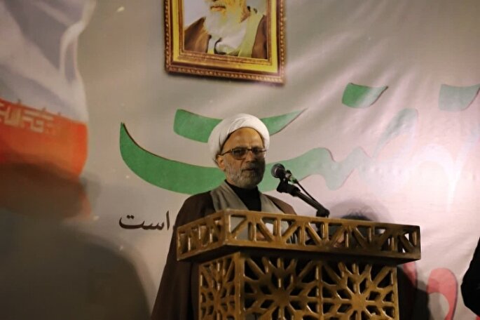 توکل به خدا و حضور در میدان عمل رمز موفقیت جبهه حق است