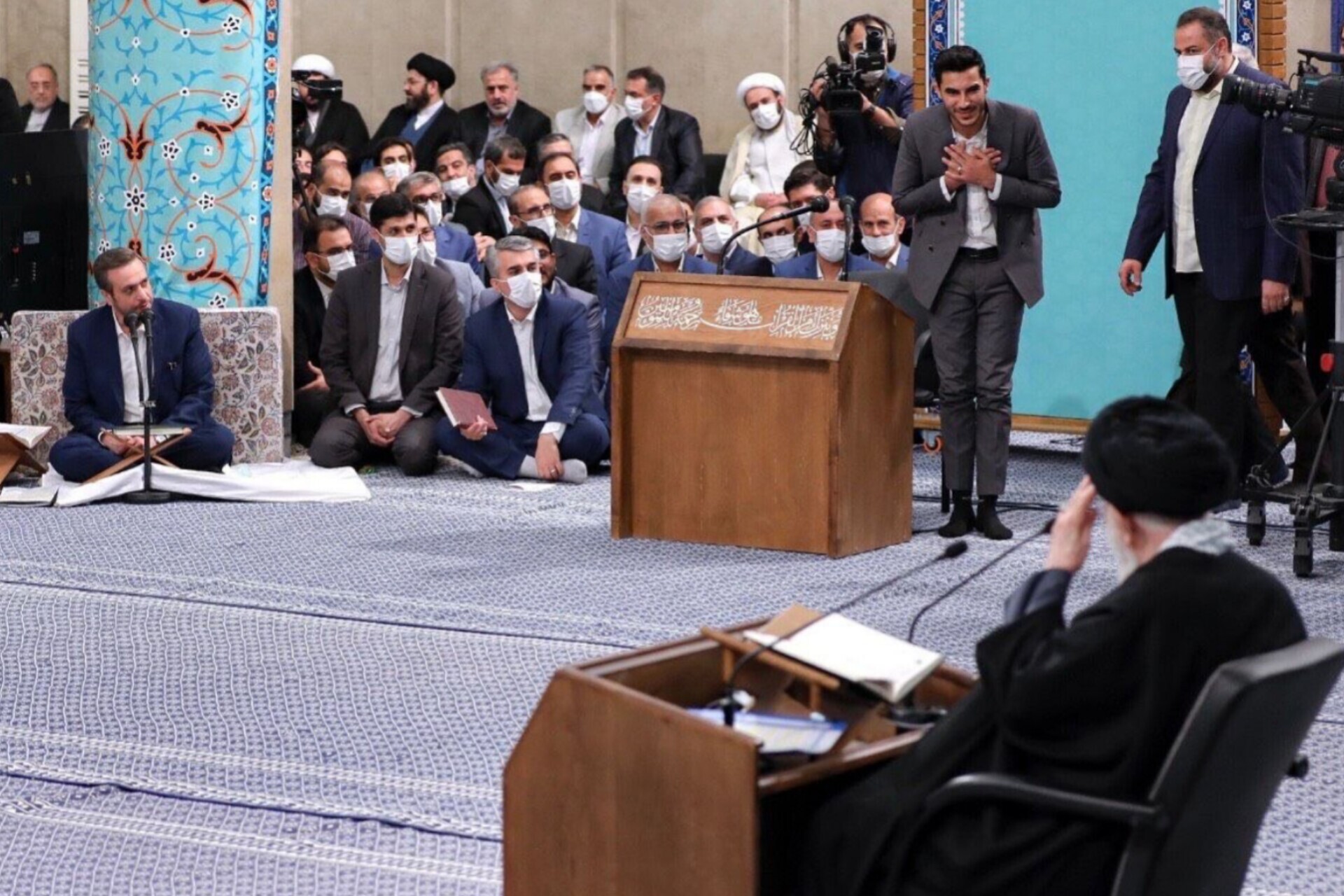 شوری که در محضر او معنا می‌یافت