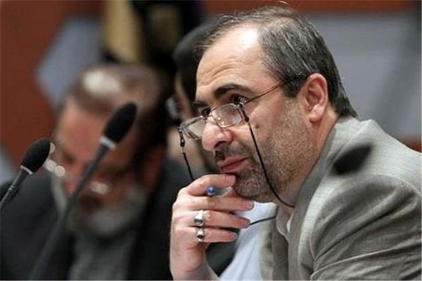 نخبگان قرآنی پرچمداران وحدت در روز‌های آزمون باشند