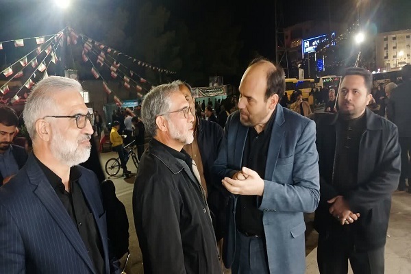 بازدید نماینده سمنان از کمپین «منتظران منجی» جهاددانشگاهی در چهلمین شب «شبهای اقتدار» بازدید نماینده سمنان از کمپین «منتظران منجی» جهاددانشگاهی در چهلمین شب «شبهای اقتدار»