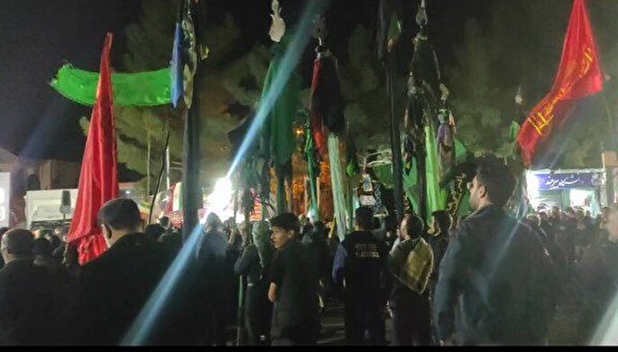 فیلم | هیات‌ عزاداری روستای زادانبه در مراسم چهلم «رهبر شهید»