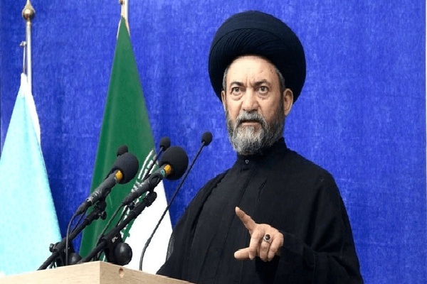 آیت الله سیدحسن عاملی، نماینده ولی فقیه استان و امام جمعه اردبیل