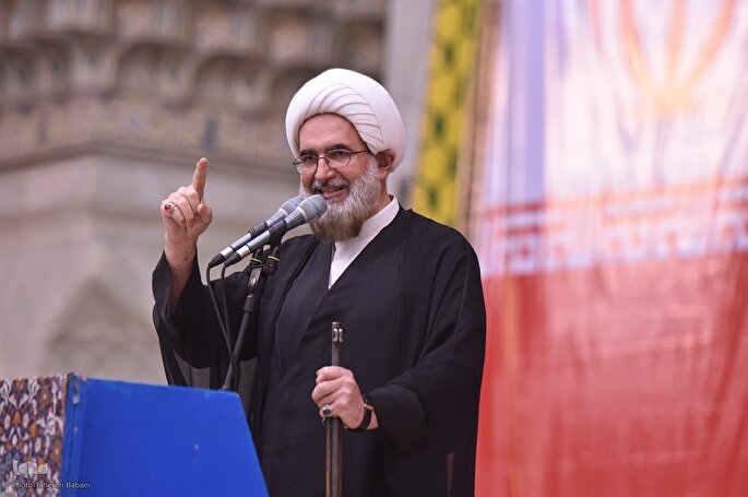 رهبر شهید؛ نماد قدرت ولایت فقیه در عبور کشور از بحران‌ها