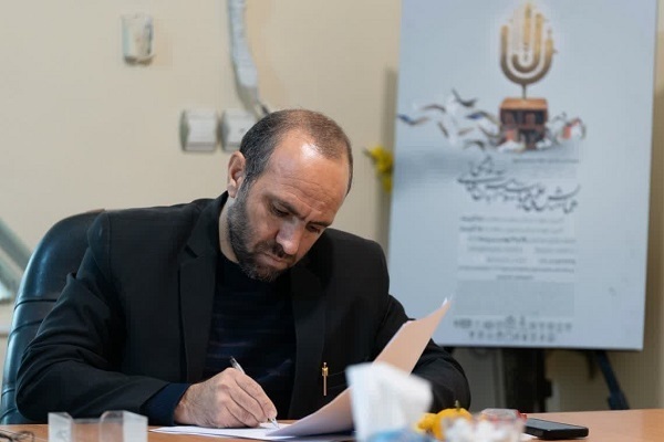 حبیب زمانی محجوب، دانشیار پژوهشگاه علوم اسلامی امام صادق(ع) و مدرس دانشگاه قم