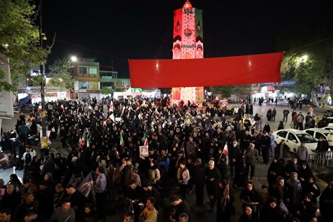 عکس | اجتماع مردمی چهلم رهبر شهید و اقامه نماز جمعه در ساری