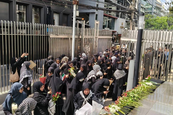 محکومیت جنایات آمریکا و رژیم صهیونیستی مقابل سفارت ایران در تایلند