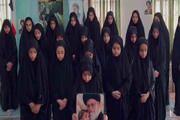 فیلم | اجرای سرود «رهبر شهید»