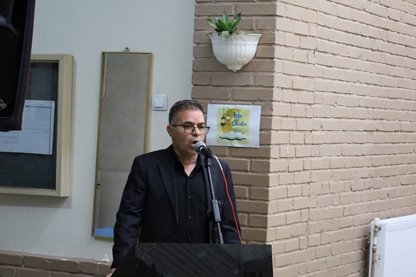 محفل شعر «نیمکت‌های آسمانی» در ارومیه برگزار شد