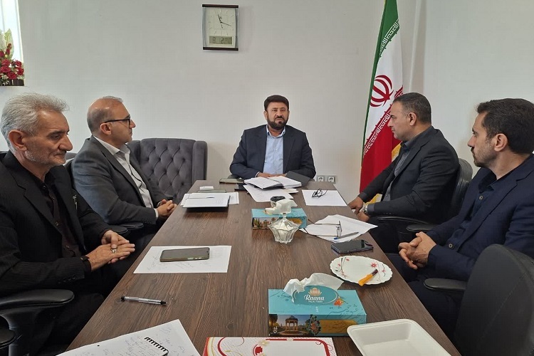 نشست دبیر ستاد انتخابات فارس با مسئولان شهرستان ها