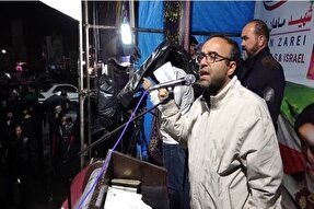 ملت ایران دیگر تاریخ نمی‌خواند، تاریخ می‌سازد