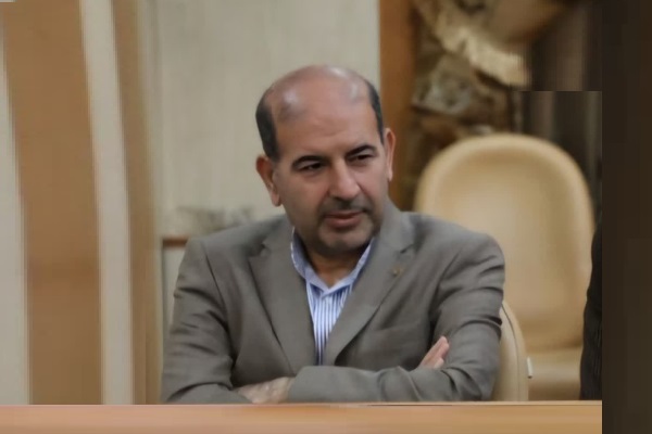 ایرج نیازآذری، روزنامه نگار و فعال فرهنگی و اجتماعی مازندران