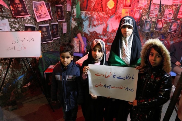 به یاد «فرشته‌های میناب» در موکب شهدای دانشگاه لرستان + عکس