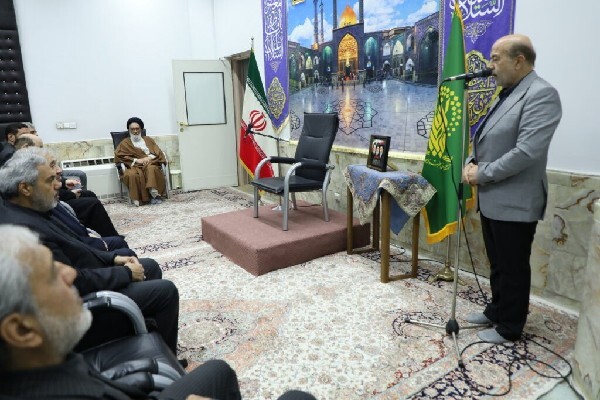 جلسه تجلیل از مداحان قم