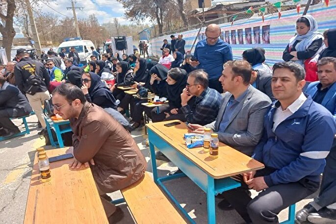 گرامیداشت خاطره مدرسه‌ای که خانه امید دانش‌آموزان سقز بود