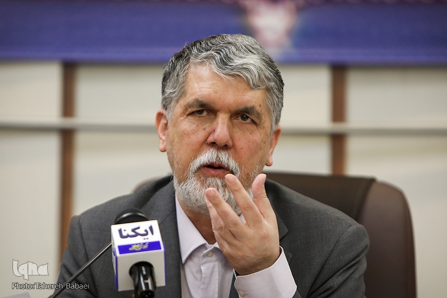 تمجید وزیر فرهنگ از محسن چاوشی و تبریک به او