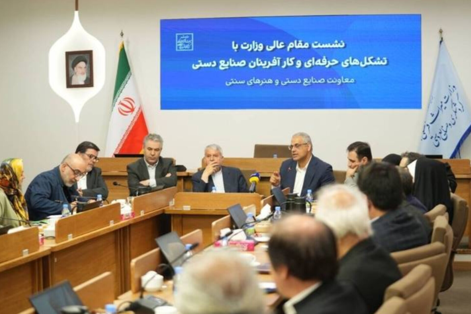 ۷۶ درصد منابع ۶ همتی به صنایع‌دستی اختصاص یافت