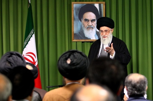 اقتصاد مقاومتی یعنی تکیه بر توانایی‌های ملّی