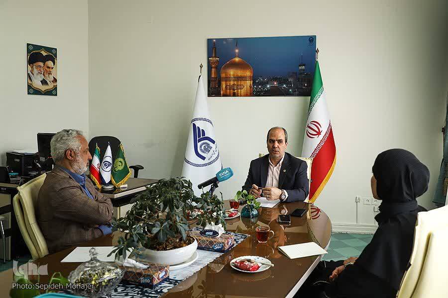 قائد شهید؛ رهبری با افق علمی روشن قائد شهید؛ رهبری با افق علمی روشن