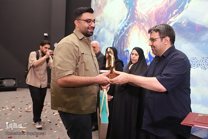 چهره سال هنر انقلاب اسلامی خوزستان