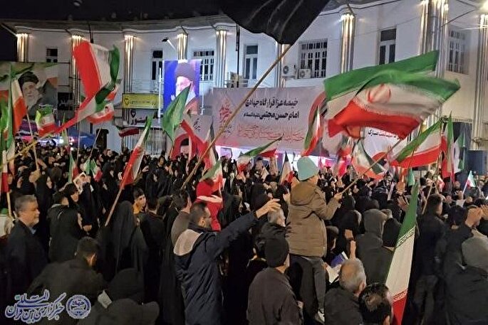 بیست و پنجمین شب تجمع مردم ولایتمدار و انقلابی شهرستان بابلسر‌ + عکس