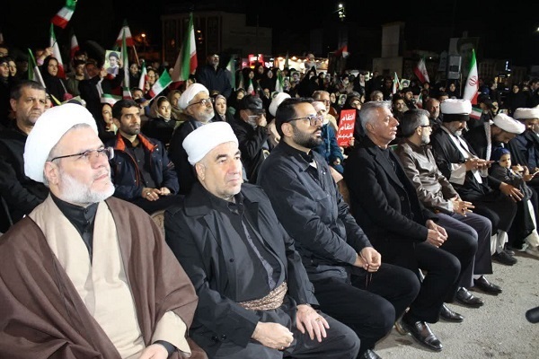 اجتماع ضد صهیونیستی در میدان آزادی سنندج