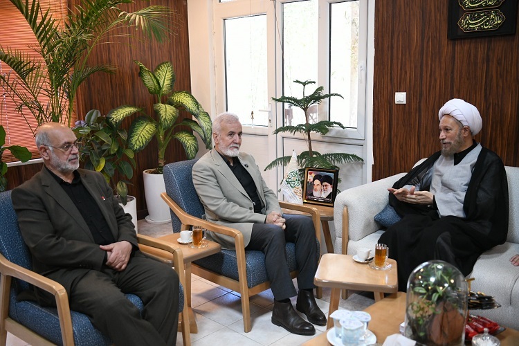 دیدار امام جمعه شیراز با مدیران شهری شیراز