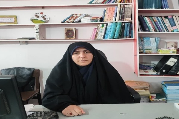 ارسالی میبخشید عکس نمایه را بررسی کنید /الگوگیری دختران از سیره حضرت معصومه (س) در مقابله با جنگ نرم ضروری است