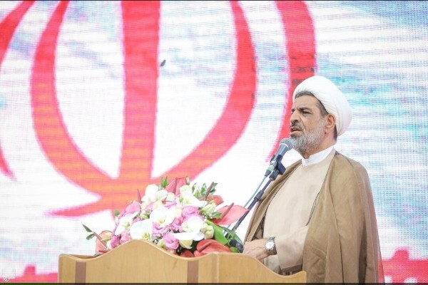 حجت‌الاسلام هنرمند مدیرکل بنیاد شهید و امور ایثارگران استان قم